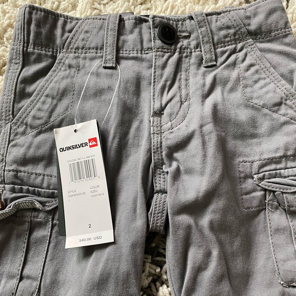 NWT 2T Quicksilver cargo shorts